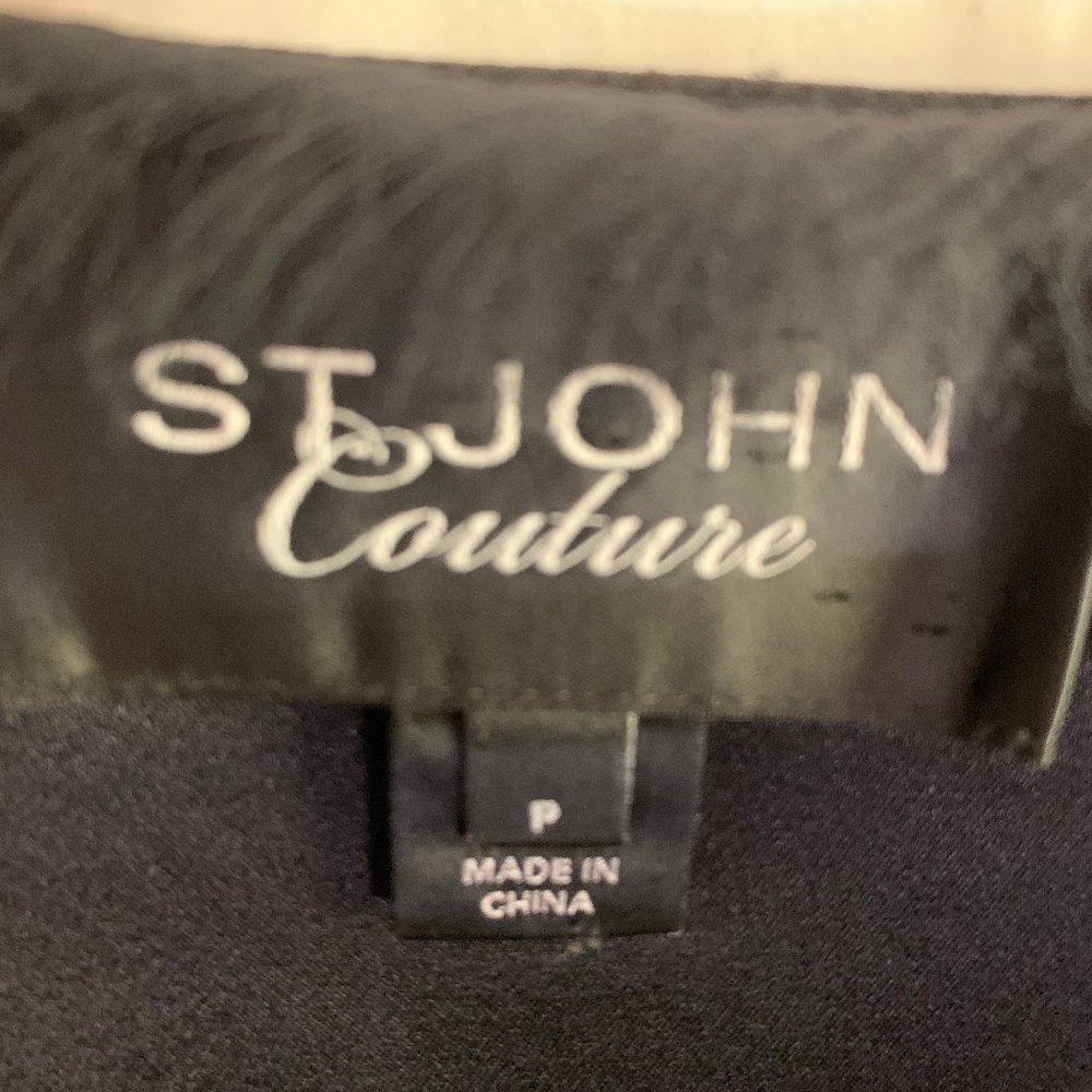 St John Caviar (Dark Black) Shell Size P - image 3